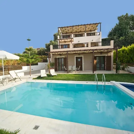 Diamond With Swimming Pool *